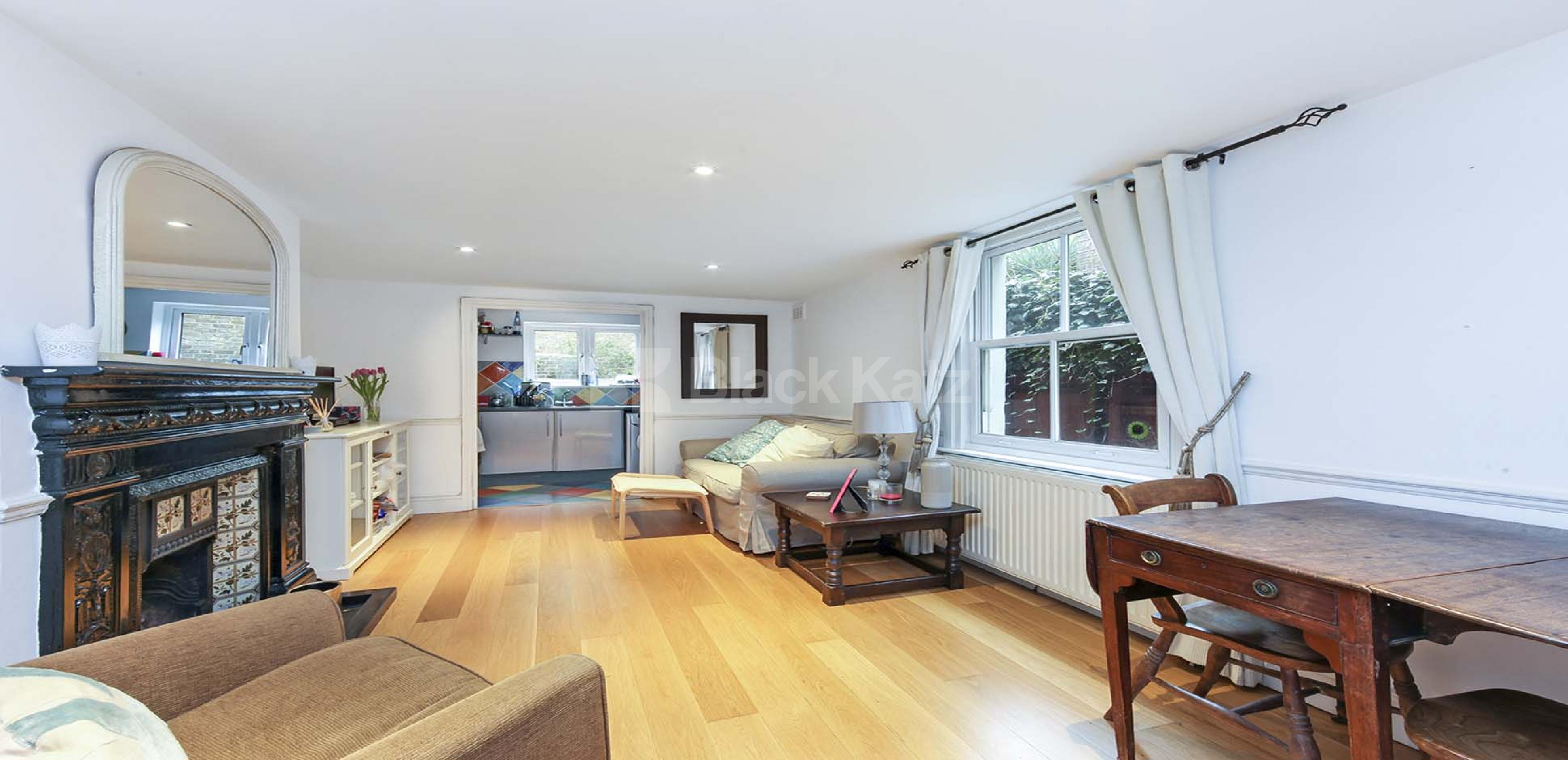 			UNDER OFFER , 2 Bedroom, 1 bath, 1 reception Apartment			 Strathleven Road, Clapham North/Brixton SW2